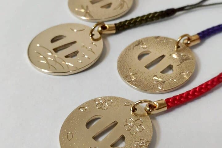 Mini Tsuba Engraving a Japanese Sword Activity — photo 5