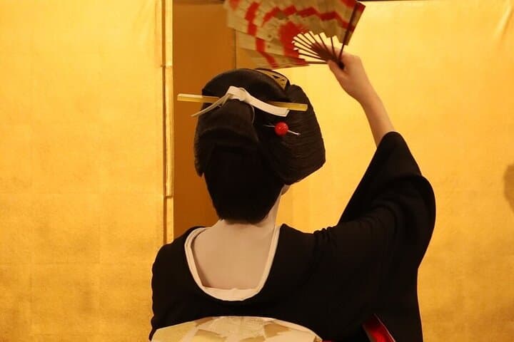 Tokyo Private Geisha Dance Show and Dinner in Shinjuku — photo 9