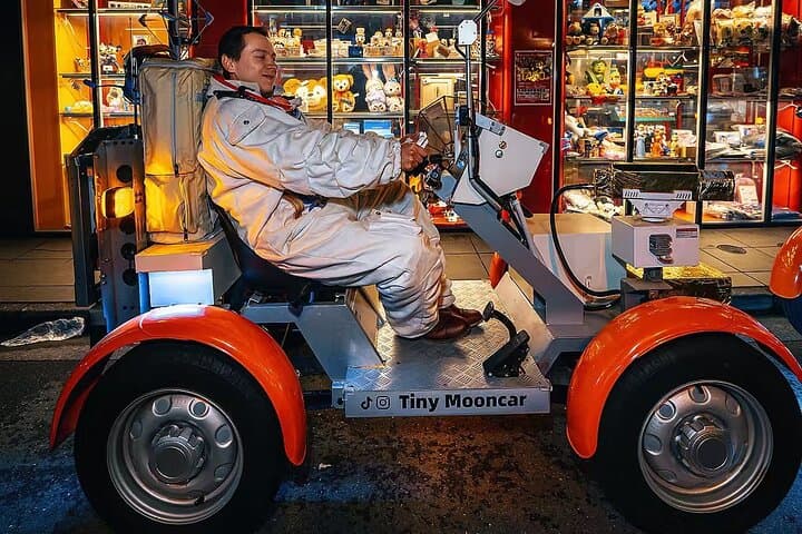 Tokyo Astronaut Tour in Space Suit Drive the Tiny Moon Car — photo 7