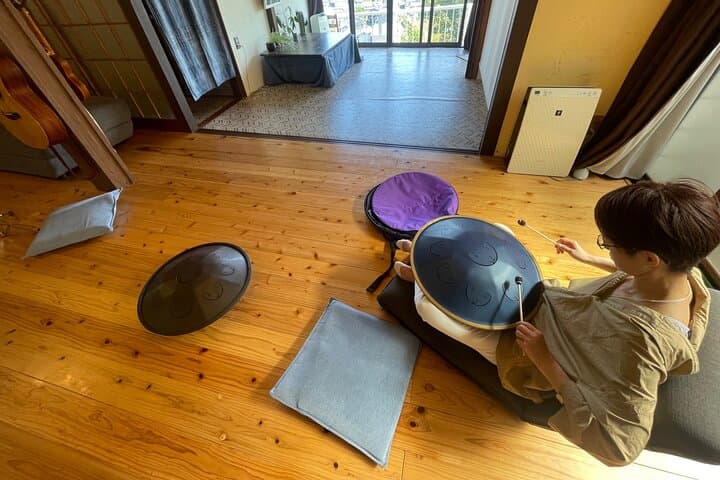 Beppu Music Lesson:Ukulele Guitar Handpan Workshop in Ocean View — photo 10