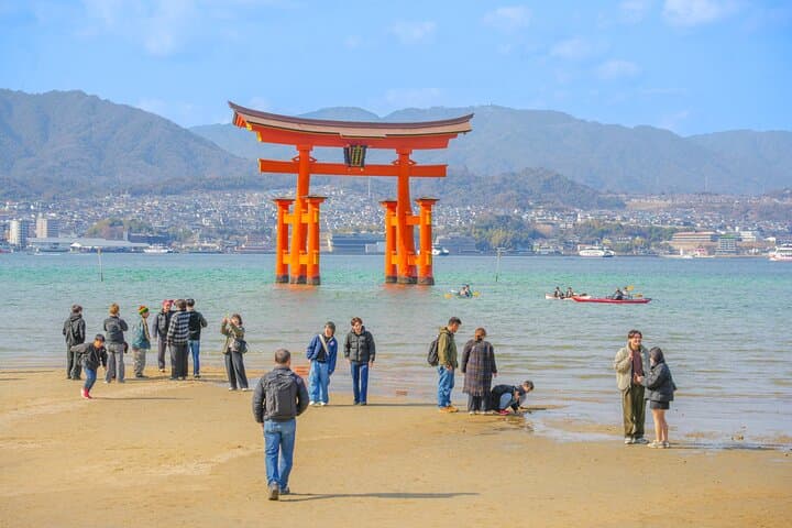 Hiroshima and Miyajima Full-Day Tour from Kyoto by Bullet Train — photo 7