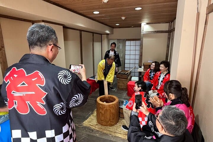 【For adult】Traditional Mochi Pounding Experience with Tasting — photo 14