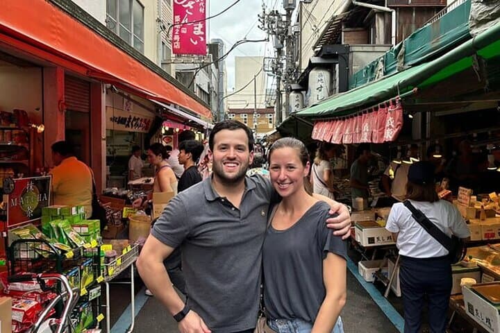 Private Tsukiji Market Gourmet & Walking Tour with 3 Local Foods — photo 6