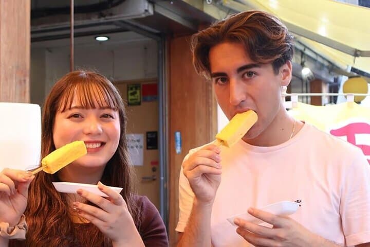 Private Tsukiji Market Gourmet & Walking Tour with 3 Local Foods — photo 8