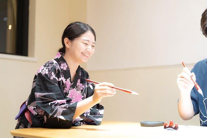 Private calligraphy lessons in a Japanese-style room in Shibuya — photo 10