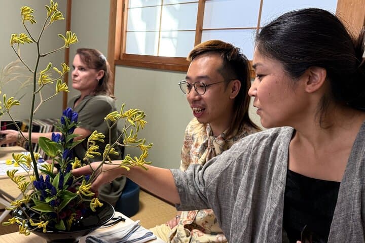 Ikebana Floral Design Workshop in Kyoto — photo 3