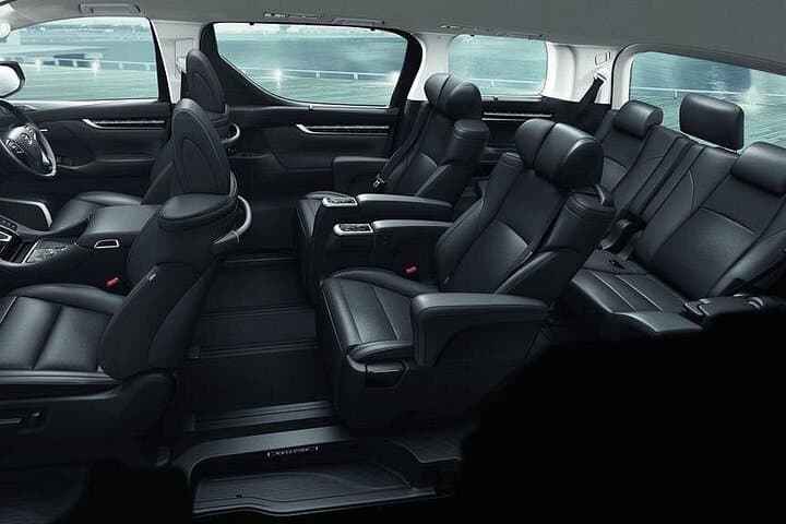 Niseko ⇔ New Chitose Airport Private Transfer | Licensed Driver