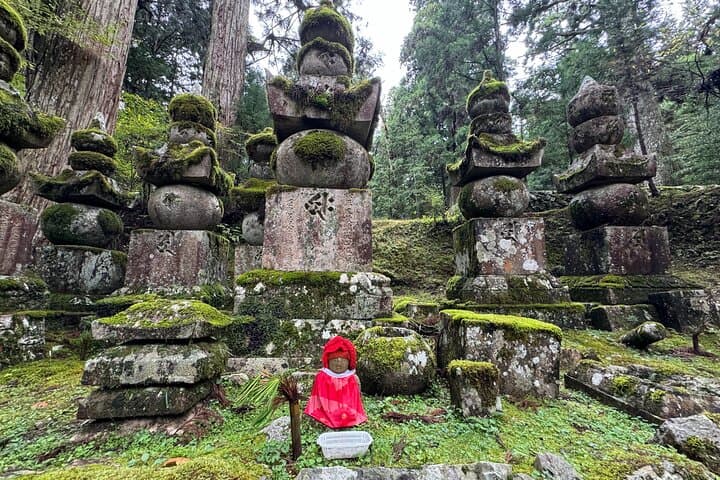 Koyasan: Sacred Silence of Okunoin at Dawn and After Dark — photo 6