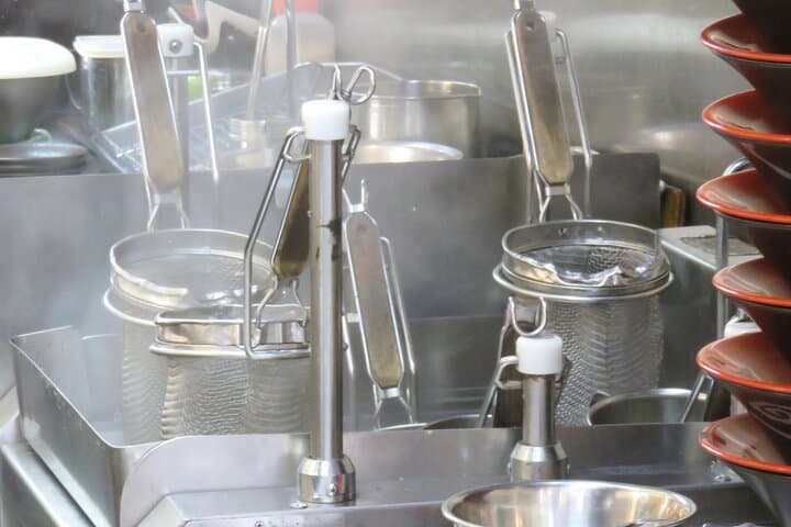 Wakayama: Ramen Lovers’ Crawl — Two Bowls, One Night — photo 3