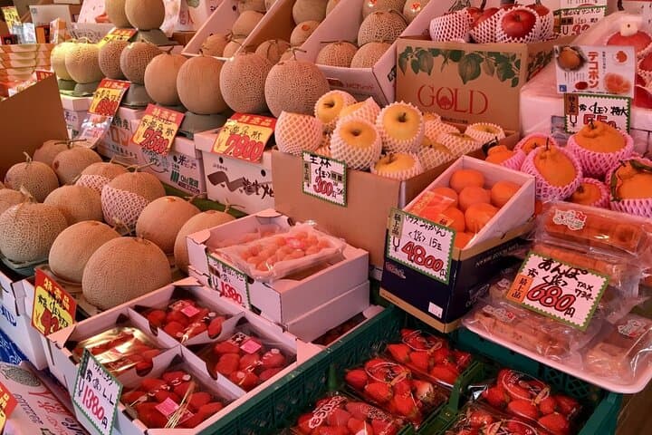 Sapporo Day Trip: Market, Okurayama, Shiroi Koibito & Otaru Canal — photo 9