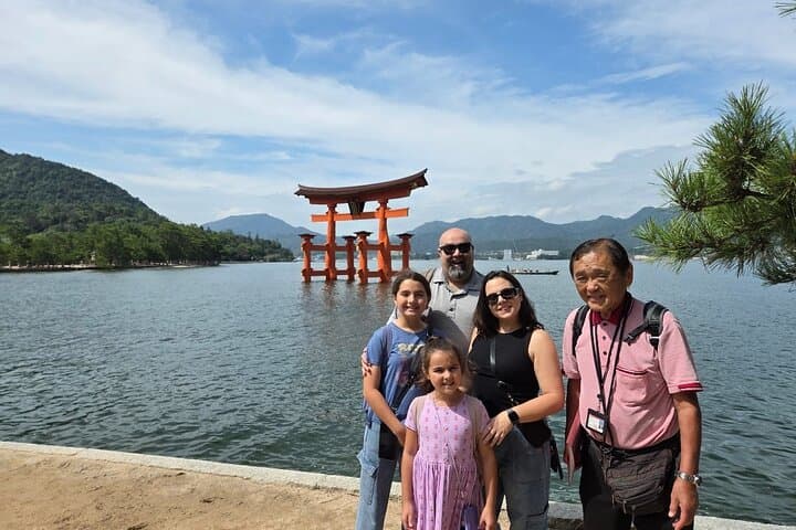 Hiroshima Peace Museum and Miyajima Private Tour — photo 5
