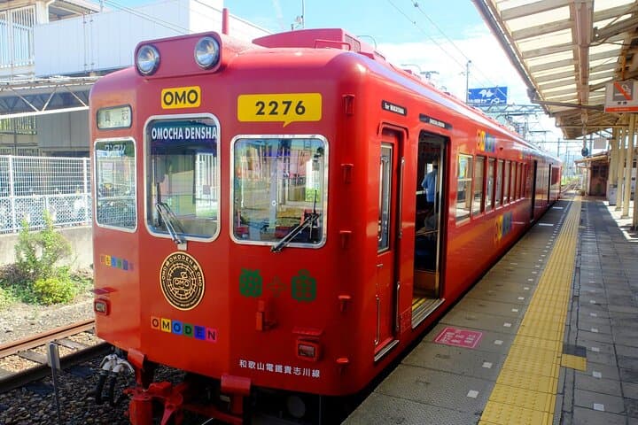 Wakayama: Cat Stationmaster Adventure on the Kishigawa Line — photo 7