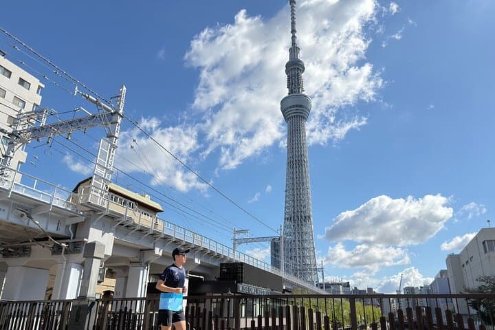Tokyo Running Tour 5K Jog Past Asakusa Skytree and Sumida River — photo 4