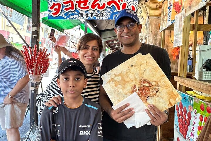 Tsukiji Bites Tokyo Fish Market Walking Food Tour By Local Guide — photo 4