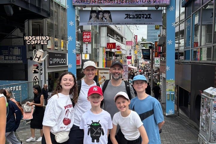 Yummy Harajuku Colorful Family Food Tour Kids Free by Expert — photo 4