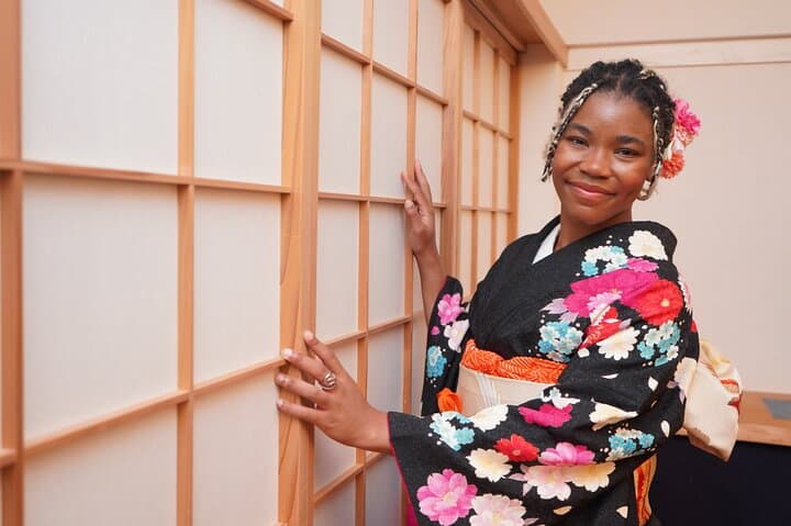 Private Kimono and tea ceremony at local home near Tokyo Disney — photo 7