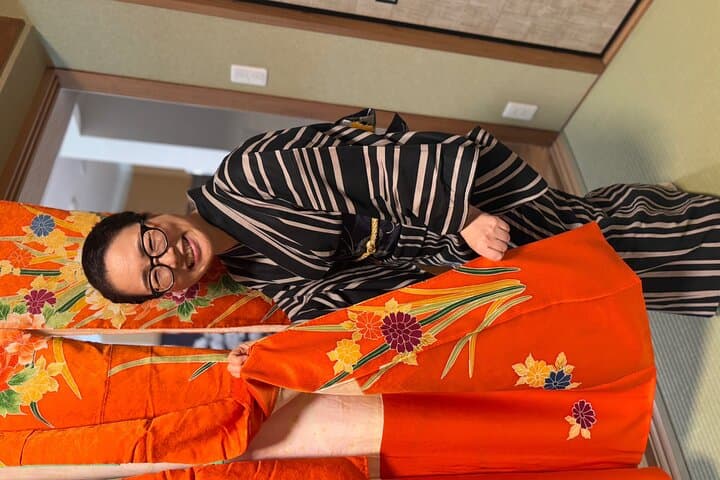 Private Kimono and tea ceremony at local home near Tokyo Disney — photo 19