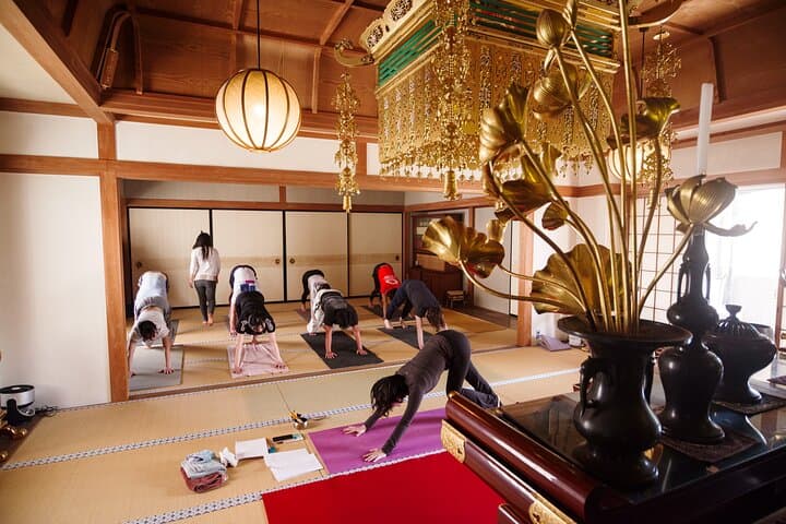 Sacred Temple Yoga Experience in Japan — photo 16