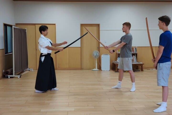 Osaka: Samurai Sword Experience at Historic Kōzu Shrine — photo 10