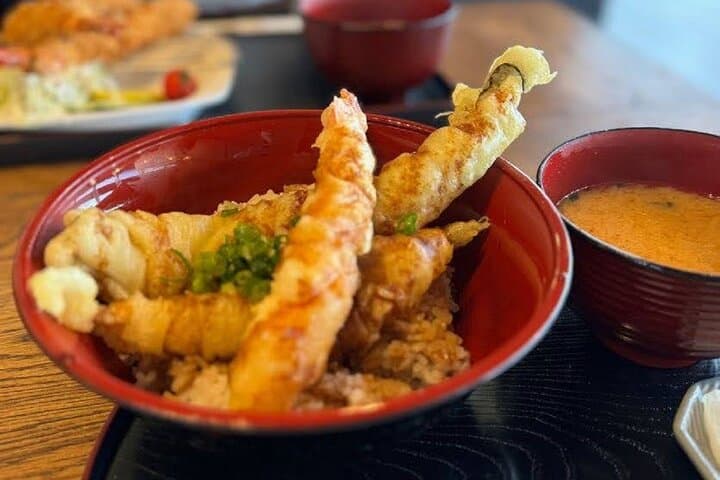 Wakayama: Explore Japan’s Seafood Culture at Toretore Market — photo 4