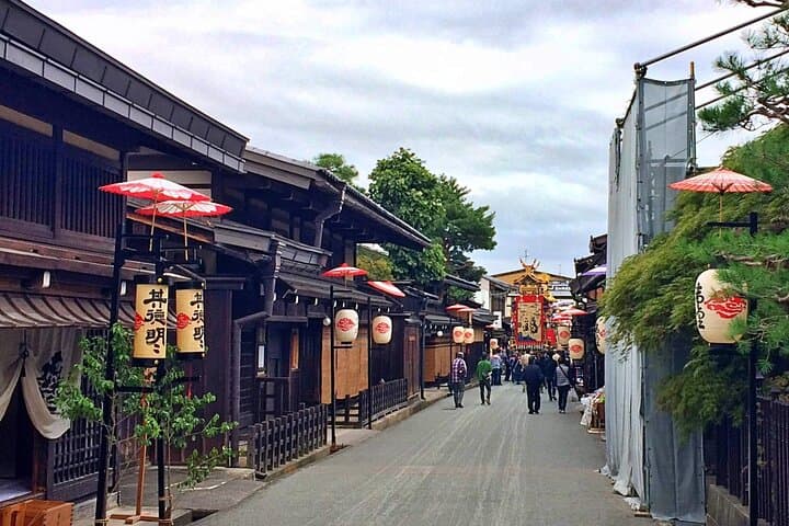 Takayama and Shirakawa Day Tour with Hida Beef Lunch from Nagoya — photo 7