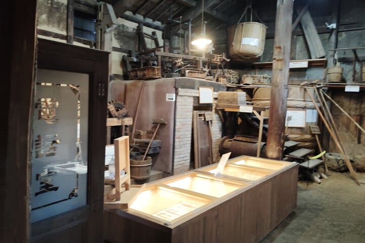 Wakayama: Yuasa Soy Sauce Origin Walk & Brewery Experience — photo 12