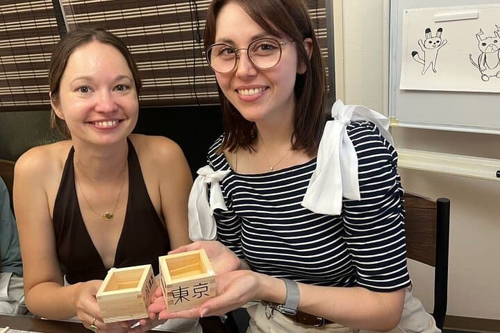 Japanese Sake Tasting and Masu Crafting Experience in Tokyo — photo 13