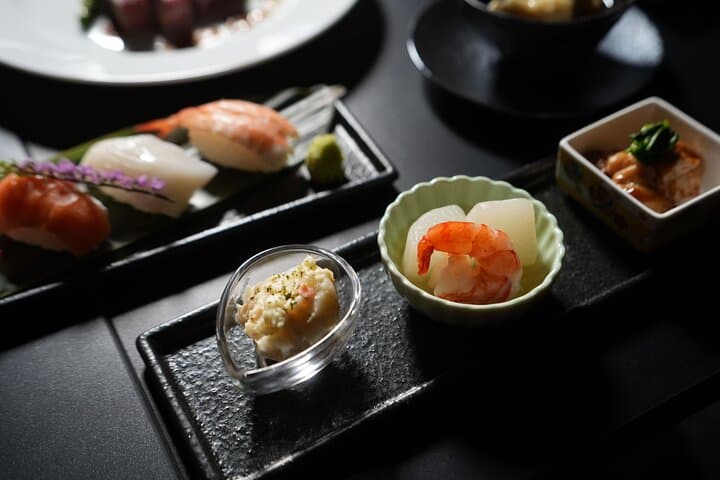 Osaka Umeda: PICCADILLY DINNER SHOW&NIGHTCLUB with Tasting — photo 19