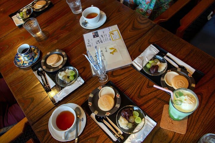 Experience the Taste of Old Tokyo in Backstreet Yanesen — photo 5