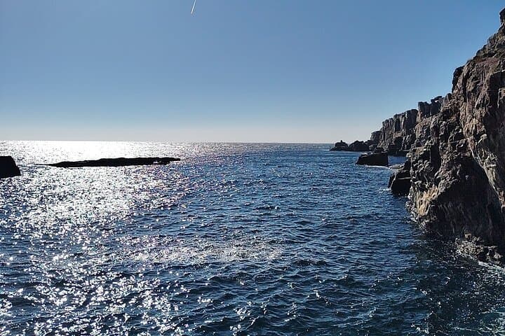 Wakayama: Sandanbeki and Senjojiki Scenic Coast Tour — photo 7