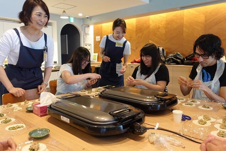 Gyoza Making from Scratch- Tokyo Ultimate Cooking Class — photo 19