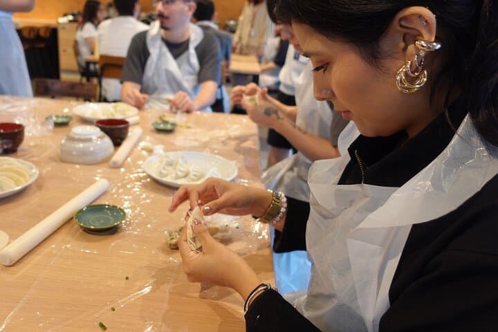 Gyoza Cooking Class from Scratch and Supermarket Tour in Tokyo — photo 18