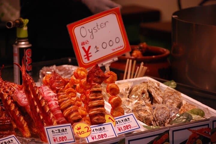 Osaka Kuromon Market 2-Hour Street Food Tour — photo 2