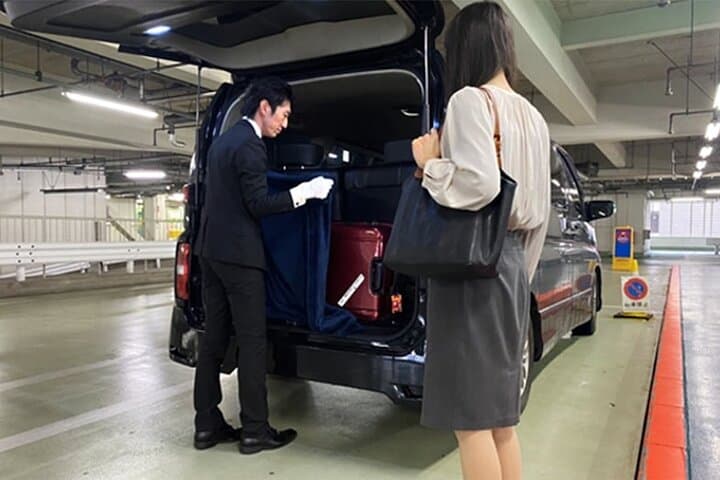 Private One-Way Transfer Between Tokyo and Haneda/Narita Airport — photo 3