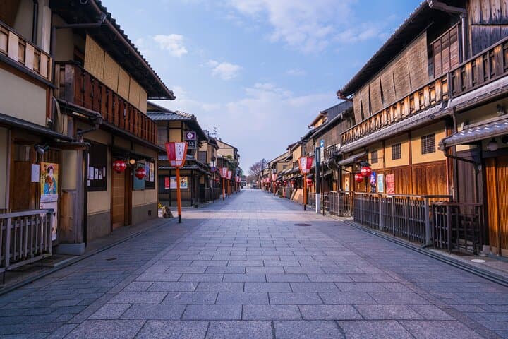 Explore Hidden Sites in Kyoto with Private Transportation — photo 10