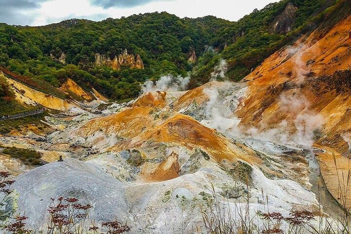 Noboribetsu Lake Toya and Lake Shikotsu Day Tour from Sapporo — photo 5