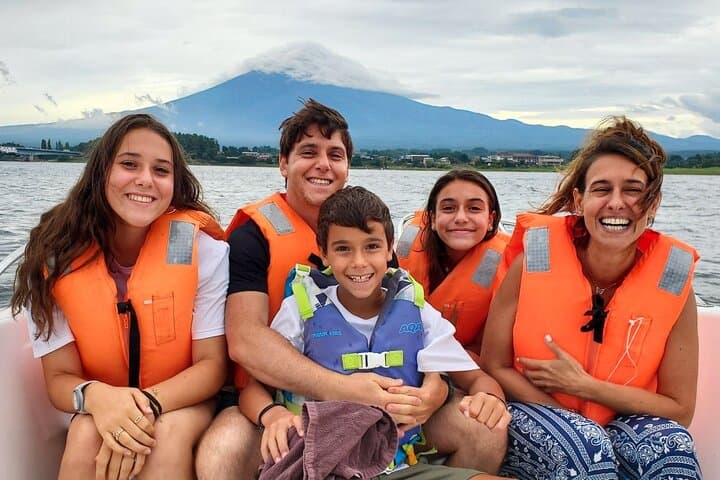 Mt Fuji Area: In-depth Guided Adventure in English or French — photo 2