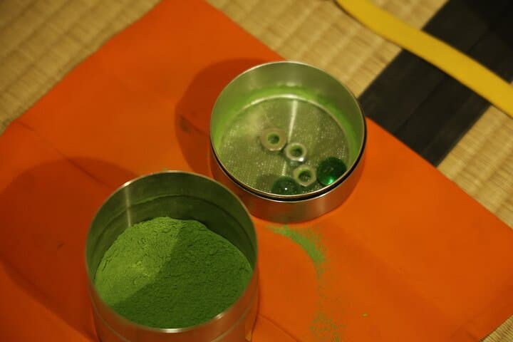 Traditional Japanese Tea Ceremony at Master's Private Tea Room — photo 4