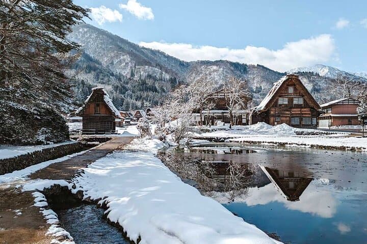 Hida Takayama and Shirakawa-go Gassho Village World Heritage Tour — photo 10