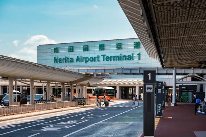 Private One-Way Transfer Between Tokyo and Haneda/Narita Airport — photo 9
