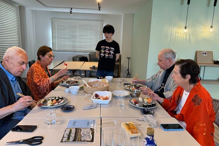 Osaka Sushi Cooking Class — photo 6