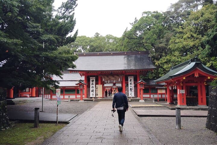 Wakayama: Sacred Journey to Kumano Hayatama and Kamikura — photo 9
