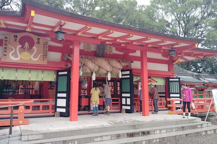 Wakayama: Sacred Journey to Kumano Hayatama and Kamikura — photo 10