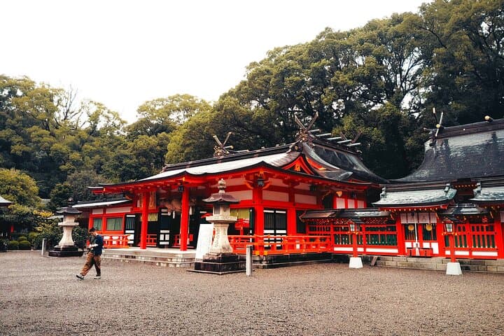 Wakayama: Sacred Journey to Kumano Hayatama and Kamikura — photo 2