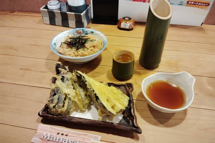 Wakayama: Discover Shingū’s Nightlife with a Local Guide — photo 17