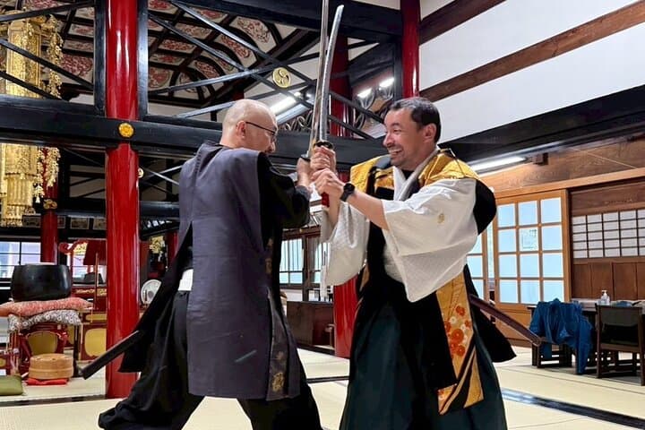 Samurai Swordsmanship Lesson at a rented temple — photo 2