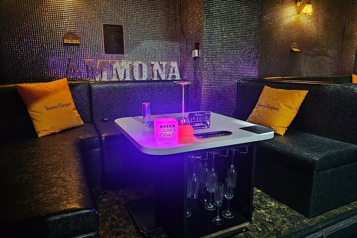 Osaka Shinsaibashi: AMMONA Nightclub Entry Ticket (For Foreign) — photo 13