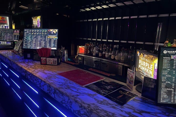 Tokyo Shinjuku: WARP Nightclub VIP Package(For Foreign) — photo 17