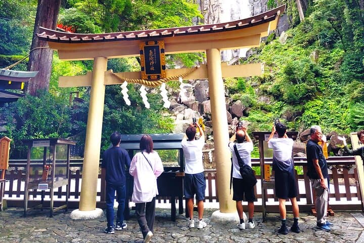 Wakayama: Kumano Kodo Sacred Walk to Nachi’s Sacred Sites — photo 19