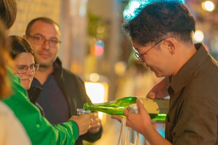 Kyoto Gion Evening Walk: Sake, Secret Alleys & Geisha District — photo 19